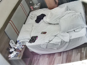 民宿酒店小情侣连住三天 各种姿势轮着来操 女人也是社会姐 大面各纹身犹如BUFF加成 男人打桩更卖力19